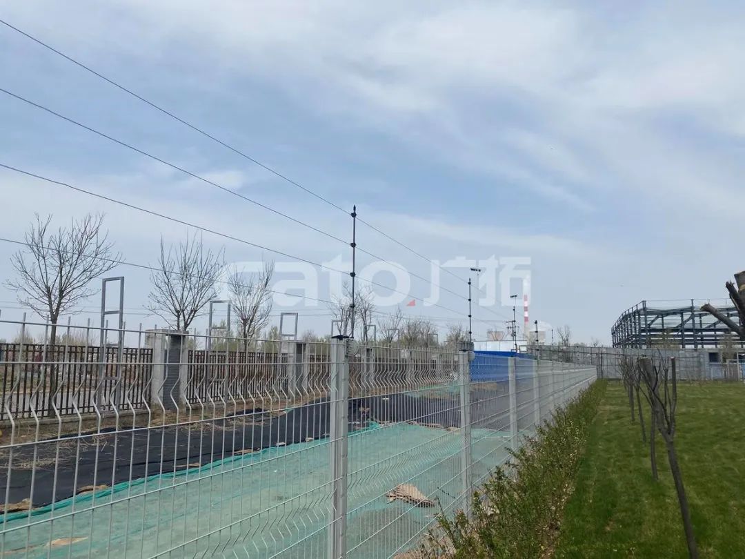 為什么廊坊這個工廠的周界用了兩種安裝方式？(圖7)
